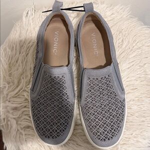 Vionic Women's Gray Perforated Slip-On Sneakers